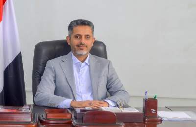 سخنگوی دولت یمن: آمریکا برای سرپوش گذاشتن بر شکست خود، به فضاسازی رسانه ای روی آورده است سخنگوی دولت یمن: آمریکا برای سرپوش گذاشتن بر شکست خود، به فضاسازی رسانه ای روی آورده است