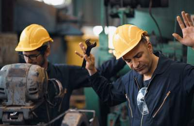 از ژاپن تا ایران؛ دلالان اینگونه تولیدکننده میشوند از ژاپن تا ایران؛ دلالان اینگونه تولیدکننده میشوند