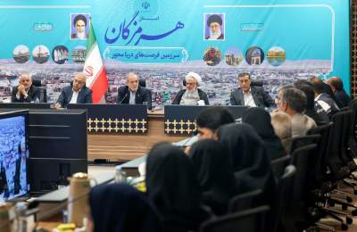 پزشکیان: مردم وارد صحنه مدرسهسازی شوند/ لزوم صرفهجویی در هزینهها پزشکیان: مردم وارد صحنه مدرسهسازی شوند/ لزوم صرفهجویی در هزینهها