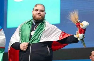 شریفی: اهتزاز پرچم ایران مهمتر از مدال طلای من است شریفی: اهتزاز پرچم ایران مهمتر از مدال طلای من است