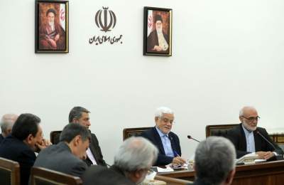 عارف: دولت و نهادهای عمومی یک هدف مشترک دارند/ باید دست ما در برابر دشمن پُر باشد عارف: دولت و نهادهای عمومی یک هدف مشترک دارند/ باید دست ما در برابر دشمن پُر باشد