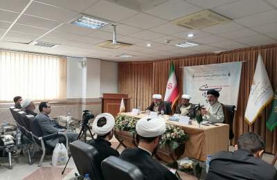 مبلغان، صحیفه سجادیه را برای مردم تبیین کنند