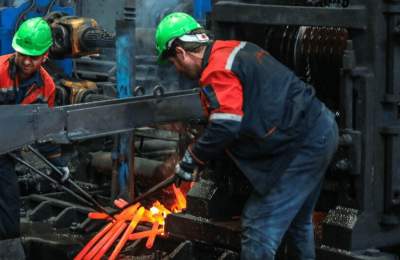 رشد ۳.۷ درصدی تحویل برق به صنایع در آبانماه رشد ۳.۷ درصدی تحویل برق به صنایع در آبانماه