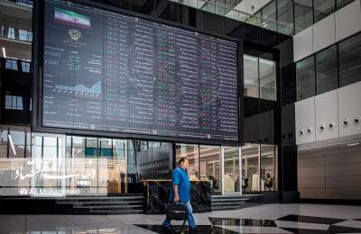 واکنش مثبت بورس تهران به حذف حجم مبنا | پیشتازی نمادهای کوچک | شاخص هم وزن از شاخص کل جلو زد واکنش مثبت بورس تهران به حذف حجم مبنا | پیشتازی نمادهای کوچک | شاخص هم وزن از شاخص کل جلو زد