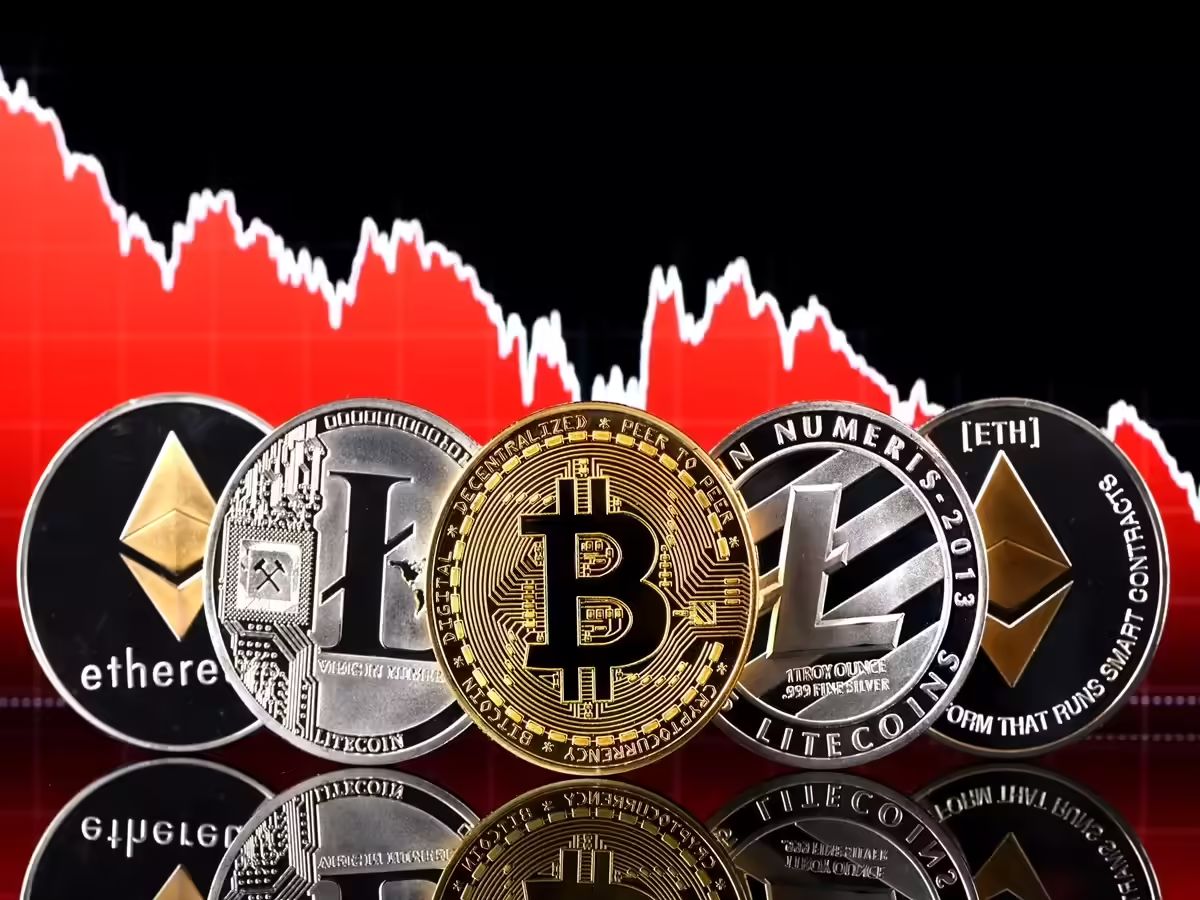 جهش بیسابقه قیمت تتر تا آستانه ۱۴۰ هزار تومان | بیتکوین به زیر ۸۸ هزار دلار رسید | فرار سرمایهها به پناهگاههای امن جهش بیسابقه قیمت تتر تا آستانه ۱۴۰ هزار تومان | بیتکوین به زیر ۸۸ هزار دلار رسید | فرار سرمایهها به پناهگاههای امن