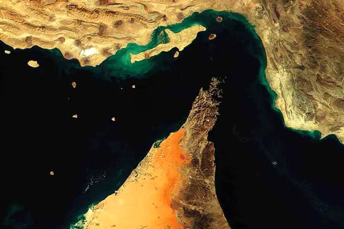 شوک اقتصادی کاهش ۹۰ درصدی تردد نفتکش ها در تنگه هرمز