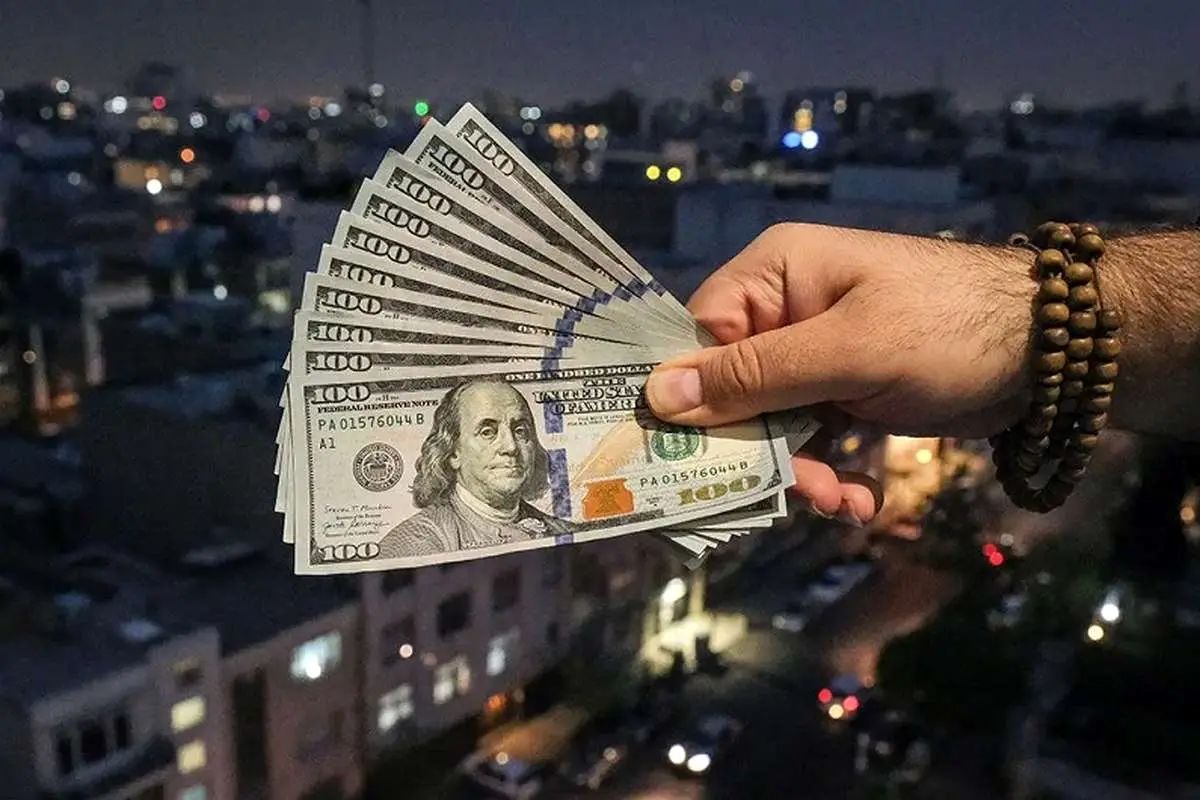 قیمت دلار امروز شنبه ۱۵ فروردین ۱۴۰۵/کاهش قیمت دلار