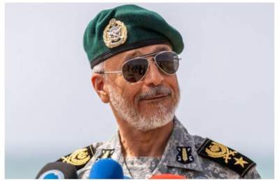 دریادار سیاری: تنگه هرمز بسته است؛ عبور باید با هماهنگی باشد