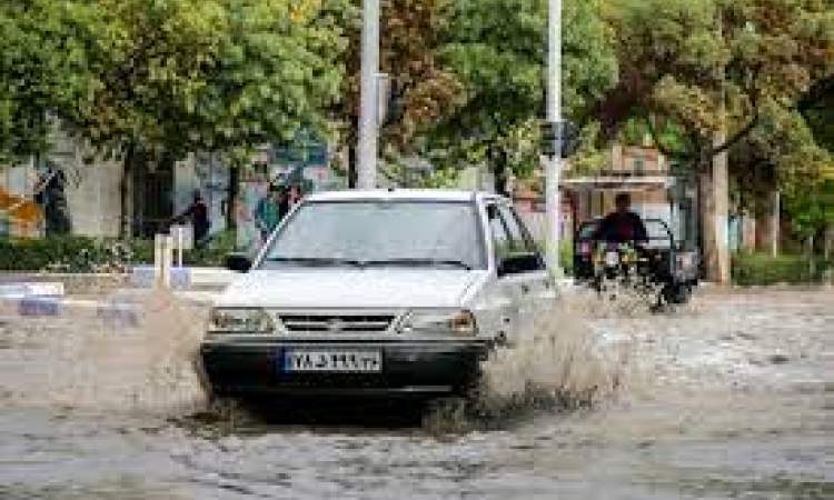 آغاز بارش‌های پاییزی در ۱۷ استان با هشدار احتمال سیلاب