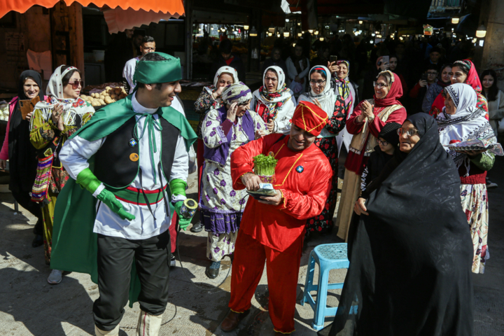 نوروزخوان‌ها؛ جادوگران بهار