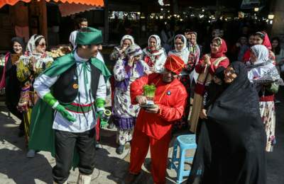 نوروزخوان‌ها؛ جادوگران بهار