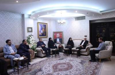 عارف: اخلاق‌مداری و حسن‌خلق شهید امیر عبداللهیان زبانزد بود